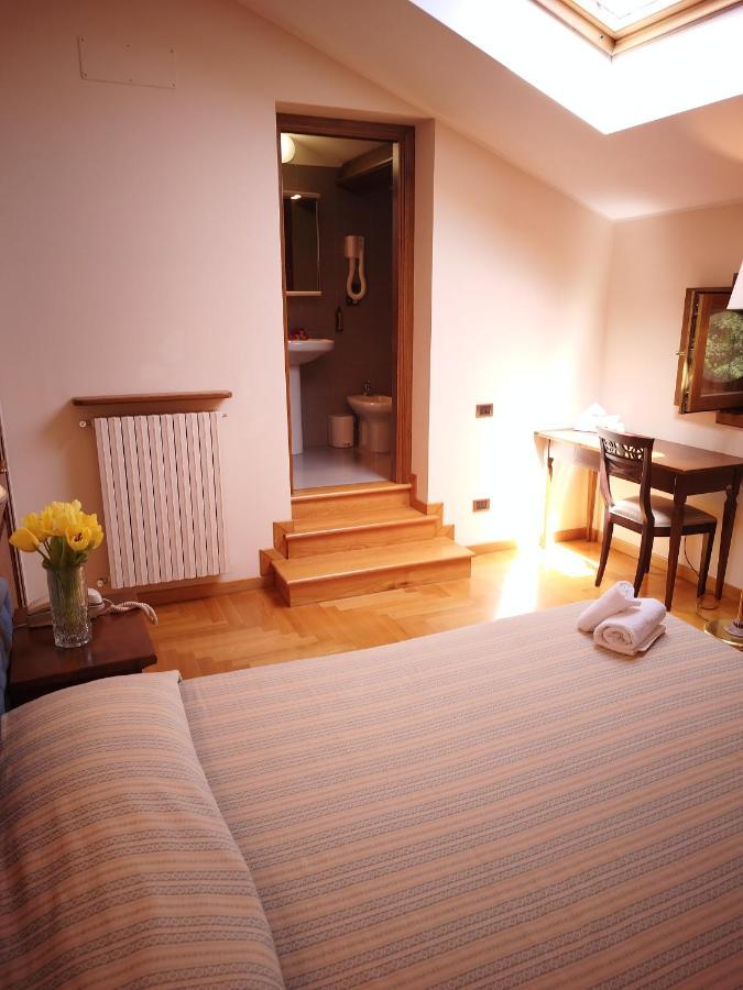 Hotel San Lorenzo - Resort & Relais Montereale Kültér fotó